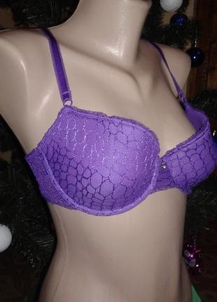 Фіолетовий бюст 75 з