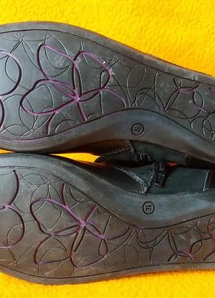 Ботинки bootleg clarks р.3,5 g стелька 23см 5