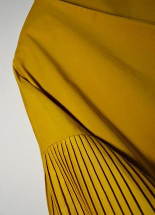 Трендовая  горчичная блуза с объемными рукавами плиссе3 фото
