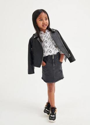 9 р 140 см / 12 р 158 см новая фирменная вискозная рубашка блуза с принтом надписями девочке reserved