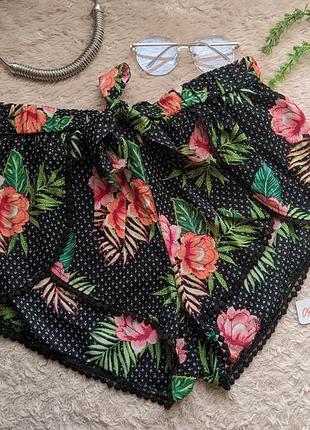 Легеньк шортики } new look} s m
