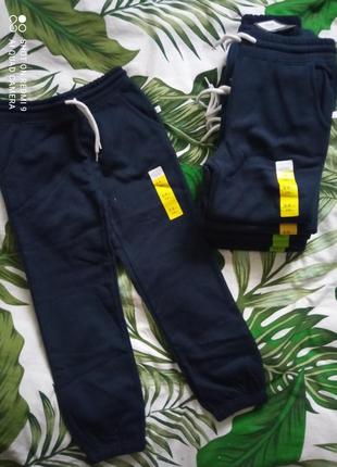 Теплі спортивні штани primark 110, 116