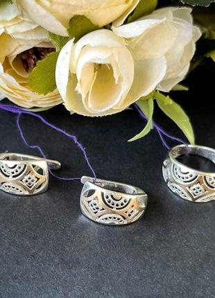 Набір срібні сережки і перстень з золотом, розмір 16,52 фото