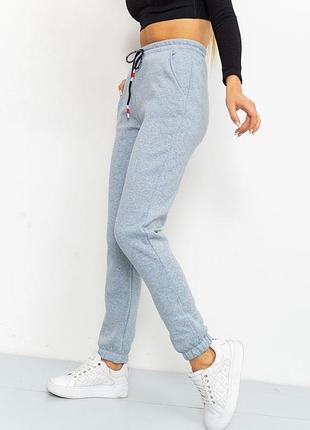 Базові теплі жіночі спортивні штани на флісі утеплені спортивні штани з начосом зимові сірі спортивні штани з флісом спортивні штани на манжетах3 фото