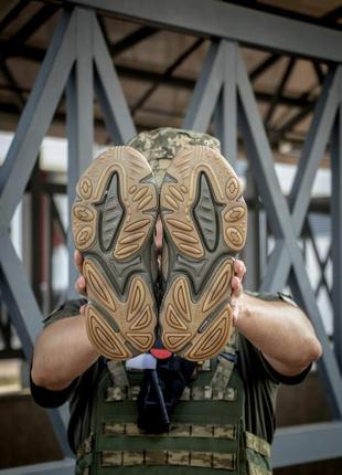 Кросівки чоловічі adidas ozweego7 фото