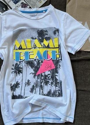 Біла футболка на хлопчика miami  від manor  рр 8/10 років