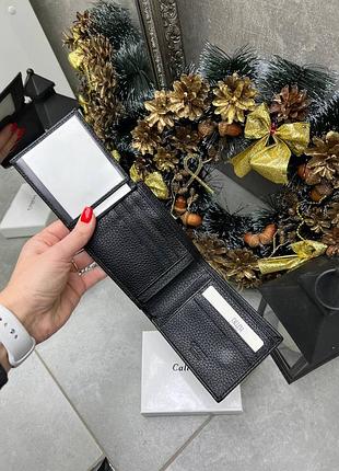 Черное практичное шикарное качественное портмоне из натуральной кожи в фирменной коробке6 фото
