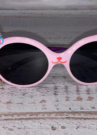 Дитячі окуляри рожеві сонцезахисні у вигляді мордочки кумедної мавпочки3 фото