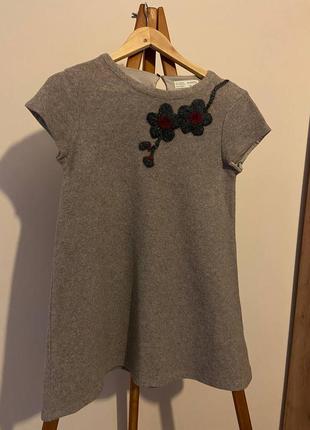 Плаття шерстяне для дівчинки