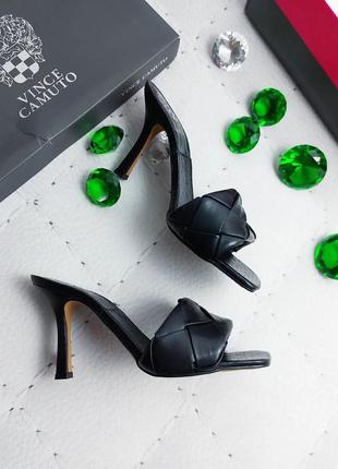 Vince camuto оригинал черные босоножки сабо на шпильке