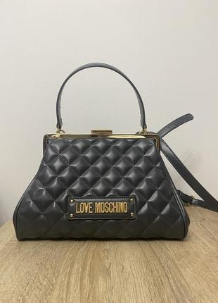 Сумка love moschino