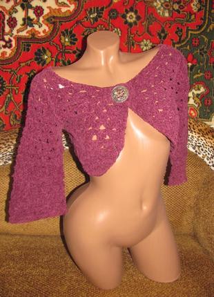 В'язане болеро красивого кольору