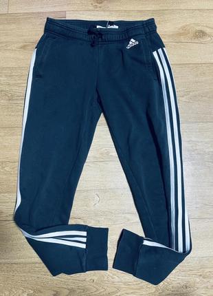 Штани adidas