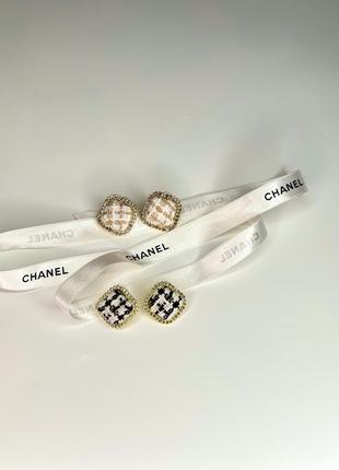Сережки шанельки