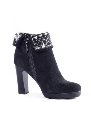 Черевики,ботильйони respect 37р