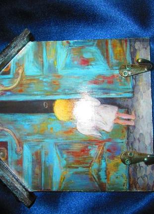 Настенная ключница - домик ′ангел на пороге′ ручной работы9 фото