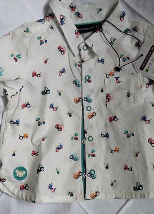 Рубашечка с тракторцами.