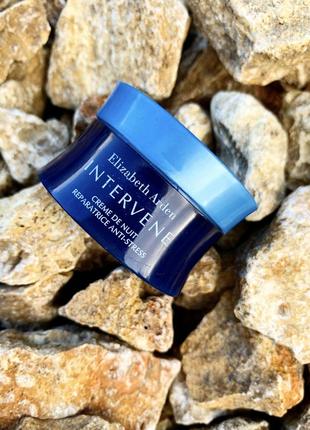 Ночной восстанавливающий крем для лица против стресса elizabeth arden intervene night renewal cream to deal with stress