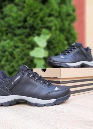 Мужские кроссовки adidas