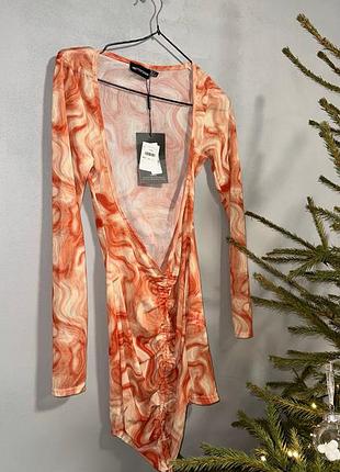 Прозора сукня prettylittlething