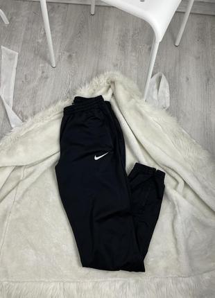 Штани nike dri fit1 фото