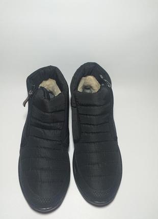 Зимові черевики10 фото