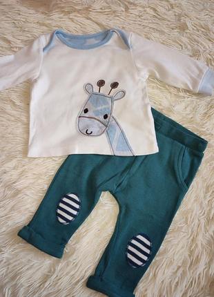 Комплект для мальчика. костюмчик на мальчика