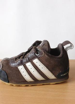 Кроссовки adidas 22-23 р. стелька 14 см. замша