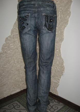 Распродажа до 28.01! продам женские джинсы.4 фото