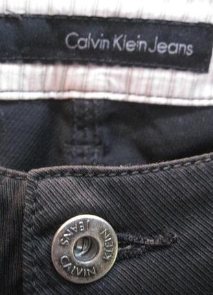 Черные тонкие стрейч джинсы со стразами  w-25  l 343 фото