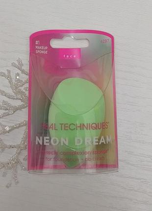 Real techniques neon dream makeup sponge1 фото