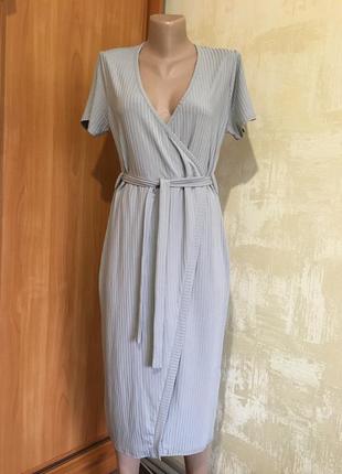 Комфортное трикотажное платье в рубчик,стрейч!