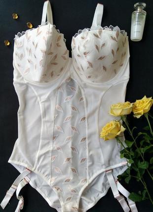 Боди с подтяжками цвета айвори figleaves 80е, 90f