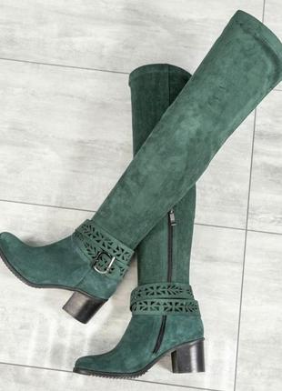 Жіночі зелені осінні демісезонні замшеві ботфорти чоботи ботильйони на флісі4 фото