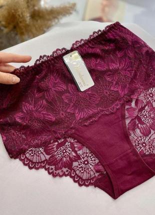 Красивые кружевные трусики