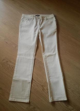 Ванильные джинсы morgan