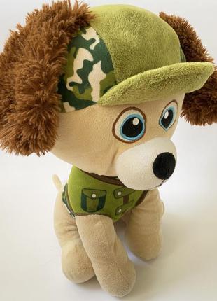 Великий гарний собака іграшка у військовій формі5 фото