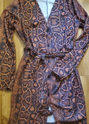 Сукня- халат зміїний принт