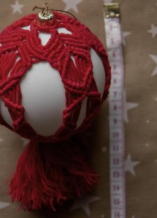 Новогодняя игрушка шар в стиле бохо, макраме, ручной работы