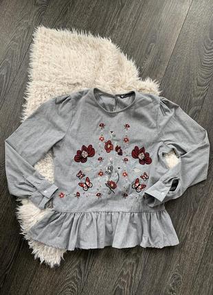 Нарядная блуза с баской zara
