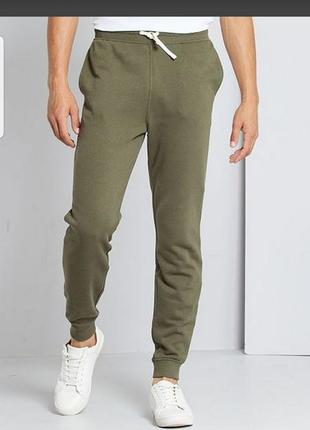 Спортивні штани s kiabi italia