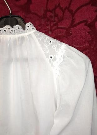 Белоснежная свободная блуза с пышными рукавами прошва кружевная блузка