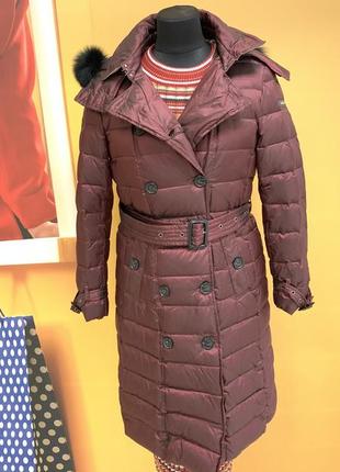 Женское пуховое пальто в стиле burberry (100% пух, перо)1 фото