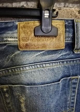 Фирменные джинсы от diesel. оригинал! италия!4 фото
