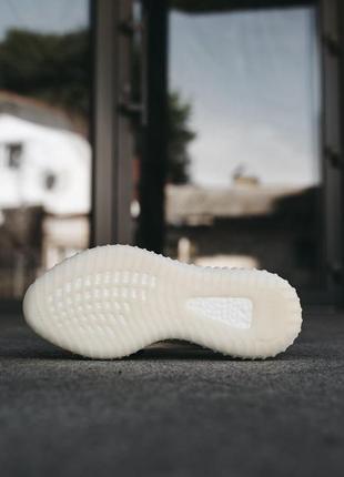 Женские кроссовки adidas yeezy boost 350 v2 white#адидас2 фото
