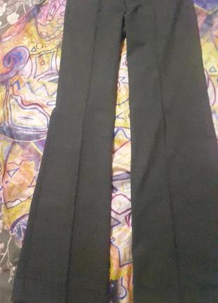 Темно-коричневі брюки з костюмної тканини
