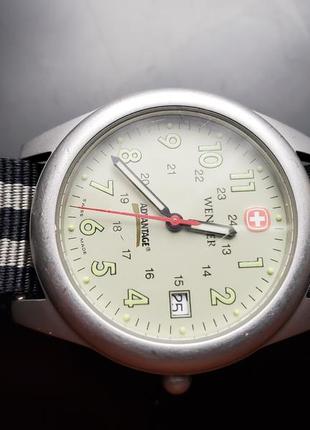 Швейцарський чоловічий військовий годинник wenger, кварц3 фото