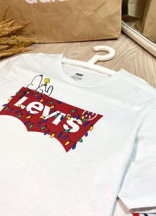 Футболка от levi’s, оригинал🎄6 фото