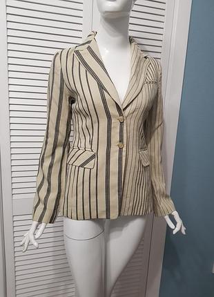 Стильный молодежный жакет в полоску с льном mango