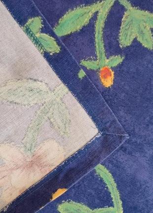 Красивая натуральная скатерть 213*140